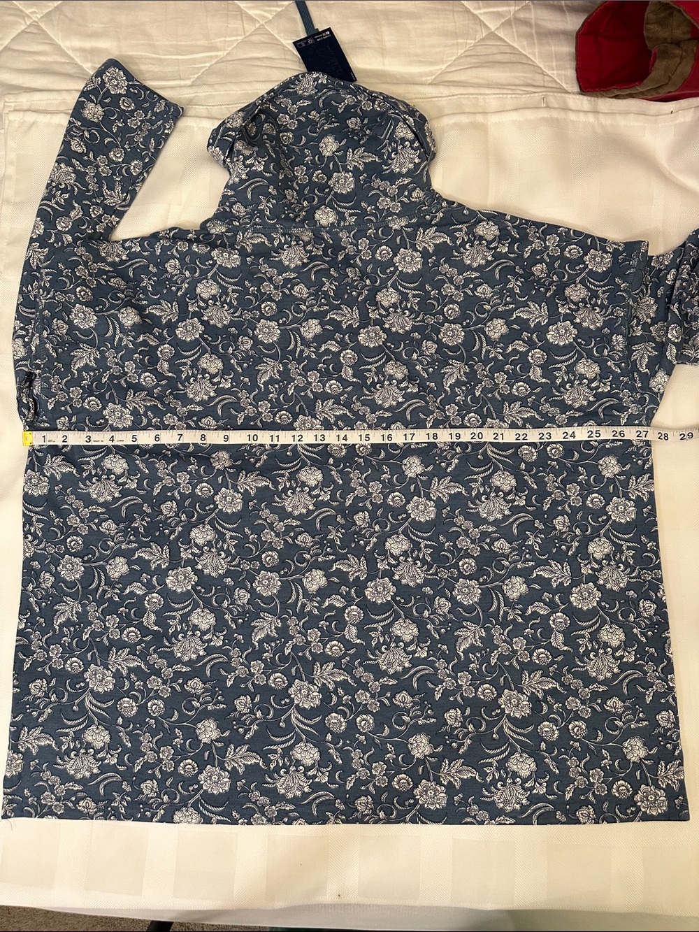 NWT Women’s 2XL Chaps blue and white floral cowl neck sweatshirt - Picture 5 of 9